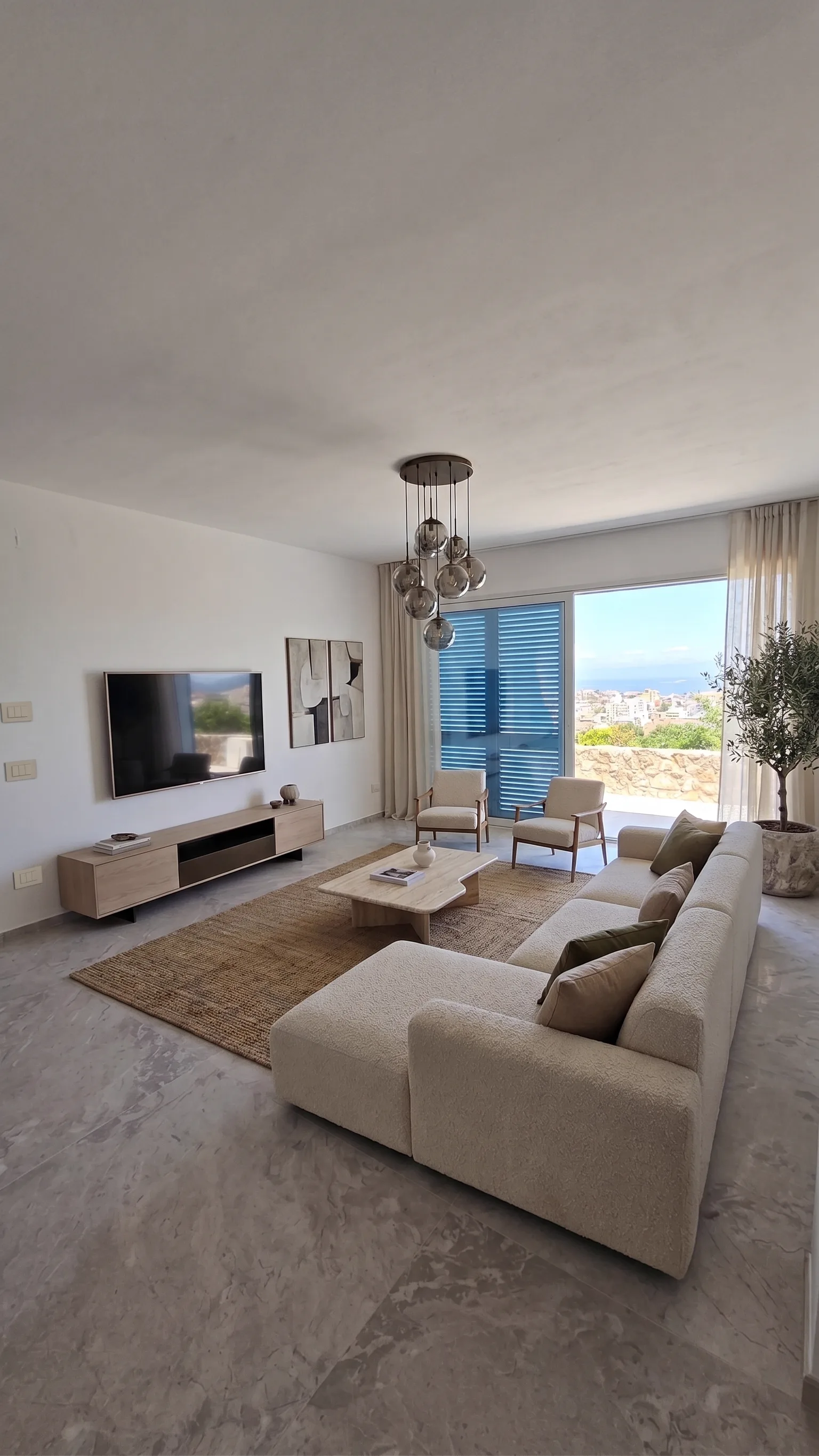 Render 3D salone con vista mare Golfo di Gaeta